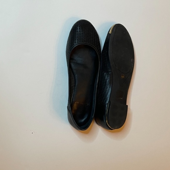 Women’s shoes - Picture 2 of 3